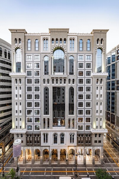 Millennium Al Aqeeq Hotel