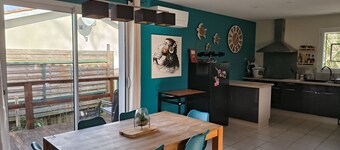 Air-conditioned house on the Arcachon basin