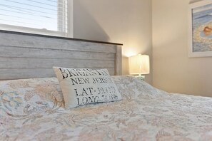 2 Schlafzimmer, Schreibtisch, Bügeleisen/Bügelbrett, kostenloses WLAN