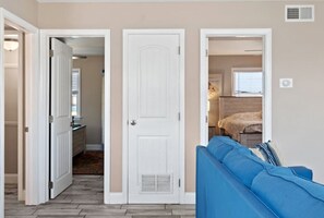 2 chambres, bureau, fer et planche à repasser, Wi-Fi gratuit