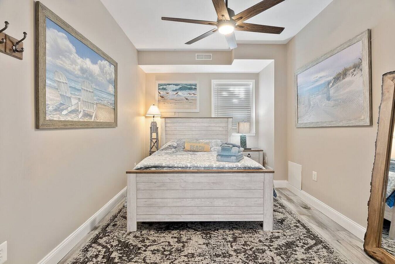 2 間睡房、書桌、Wi-Fi、床單