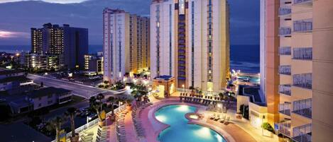 Outdoor pool, a heated pool