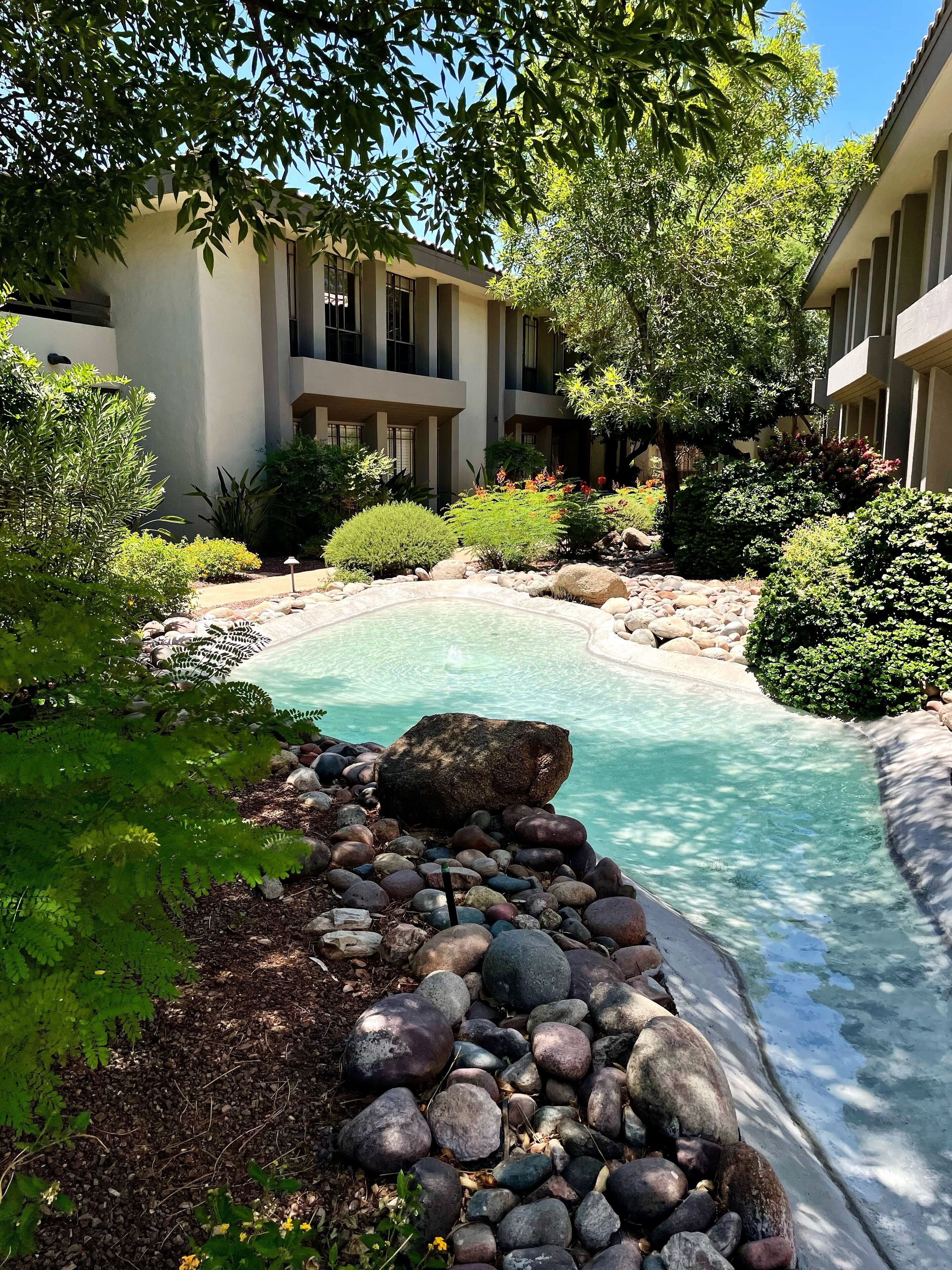 室外泳池、暖水池