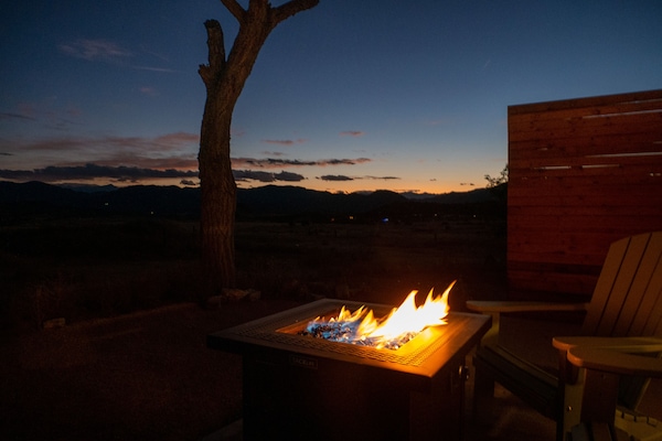 Decoración personalizada, muebles diferentes y escritorio