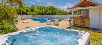 Ocean view home, steps to beach with private pool/hot tub & cabana - dogs OK