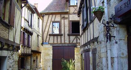Le Charpentier *** Gîte cosy à la campagne, aux portes de Bergerac