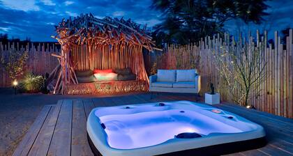 Creative Desert Retreat in the heart of Joshua Tree