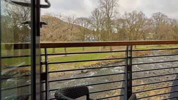 Cottage | Property grounds