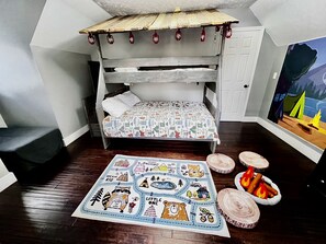 3 habitaciones, tabla de planchar con plancha y wifi gratis 