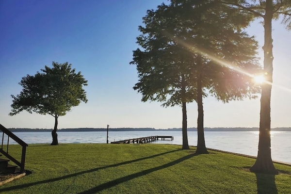The cottage offers stunning waterfront views.