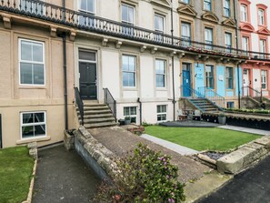 Cottage | Interior - Sandsend Sunset View (Whitby)