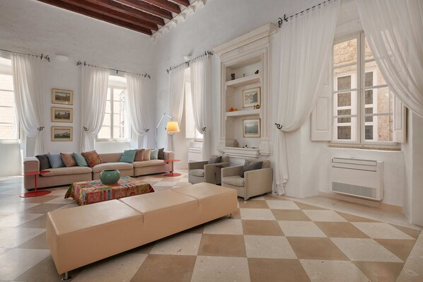 เอ็กซ์คลูซีฟวิลล่า | บริเวณนั่งเล่น