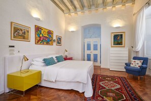 Vila exclusiva | Wi-Fi de cortesia, roupa de cama