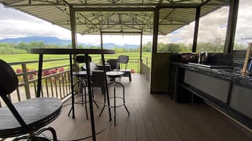 Superior Cabin | Living area