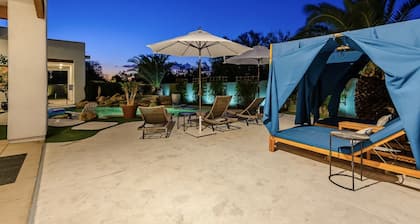 Spectacular North Scottsdale Villa w/ Pool & Hot Tub Minutes from Golf and Shops