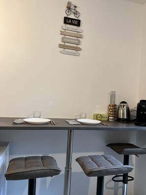 Interior - Charming studio in the city center facing the Canal du Midi (toulouse)