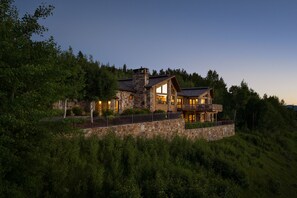 Exterior - Outpost: Teton Retreat - Expansive Teton Views (Jackson)