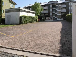 Esterni