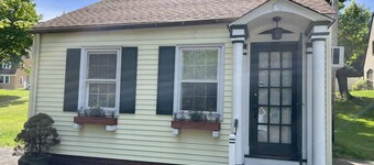 Historic Whitneyville Cottage