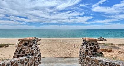 Paradise Villa 19 by Kivoya