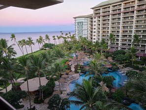 Outdoor pool, a heated pool - Hyatt Residence Club resort. Ocean-Front Upper Level 2BR 2 Bath Ka'anapali Beach (Lahaina)