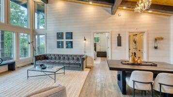 TV, fireplace, video games, offices