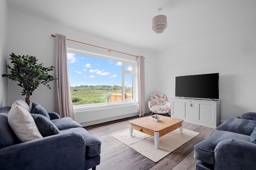 4 Bed With Hot Tub And Views Over The Nature Reserve - 韋茅斯