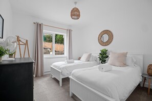 4 bedrooms, iron/ironing board, travel cot, free WiFi