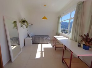 1 quarto, ferros/tábuas de passar roupa, Wi-Fi de cortesia