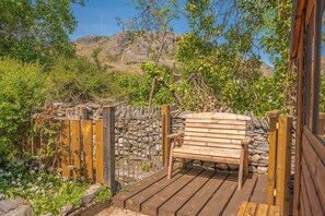 Terrace/patio - Brook Cottage - village cottage close to pubs and walks (Coniston)