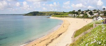'Langton' - Best Views in Falmouth!