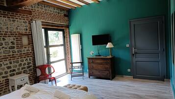 3 chambres, lit parapluie, Wi-Fi gratuit, draps fournis