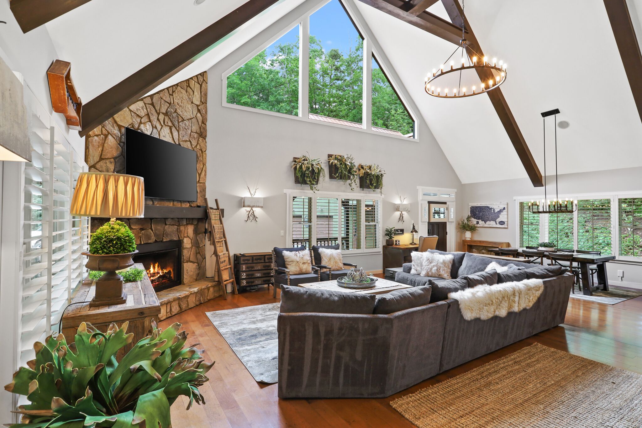 Smart TV, fireplace, video games, stereo