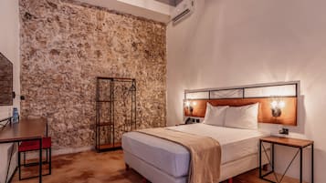 Standard Double Room | In-room safe, desk, free WiFi, bed sheets
