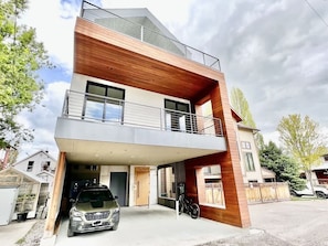 Exterior - New, Executive Luxurious Townhome, Downtown! (Whitefish)