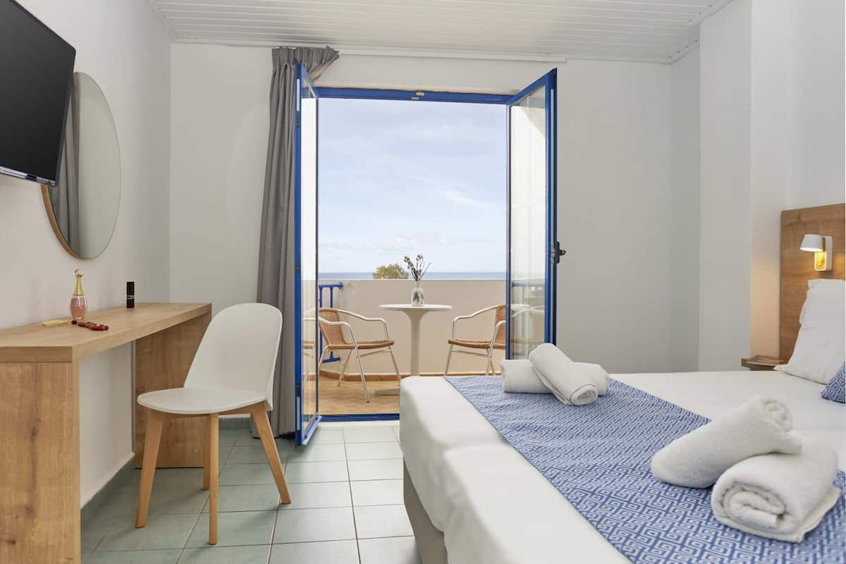 Standard Apartment, Sea View | 1 bedroom, Select Comfort beds, free WiFi, bed sheets