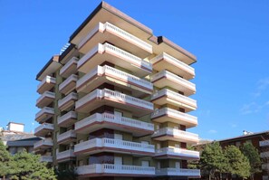 Exterior - Holiday apartment mit Klimaanlage und seitlicher Meerblick (Lignano Sabbiadoro)