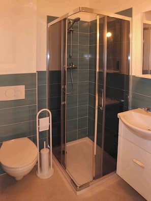 Bathroom - Holiday flat with air conditioning and balcony (Lignano Sabbiadoro)