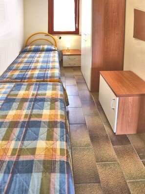 2 habitaciones y acceso a internet