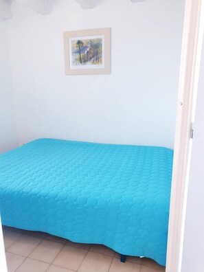 2 bedrooms