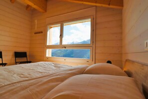 2 bedrooms, Internet