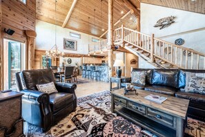 Smart TV, fireplace, table tennis