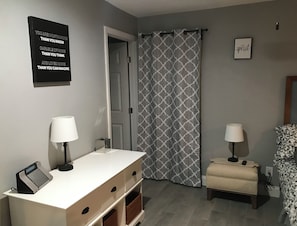 2 chambres, fer et planche Ă repasser, Wi-Fi gratuit, draps fournis