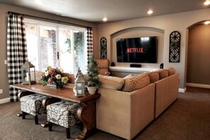 Smart TV, fireplace, stereo, computer monitors