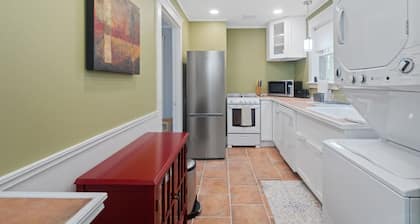 Weymouth Hill Station. Hillside cottage retreat with water views