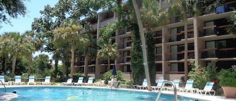 Outdoor pool, a heated pool