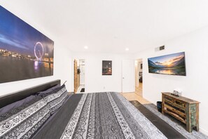 3 chambres, bureau, fer et planche à repasser, Wi-Fi gratuit
