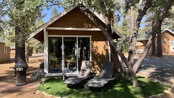 Suite estudio romántica | 2 habitaciones, wifi gratis y ropa de cama