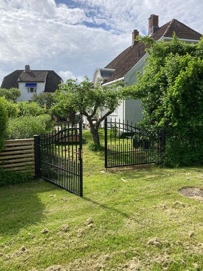 Idyllic Norwegian Villa Bulls Haven