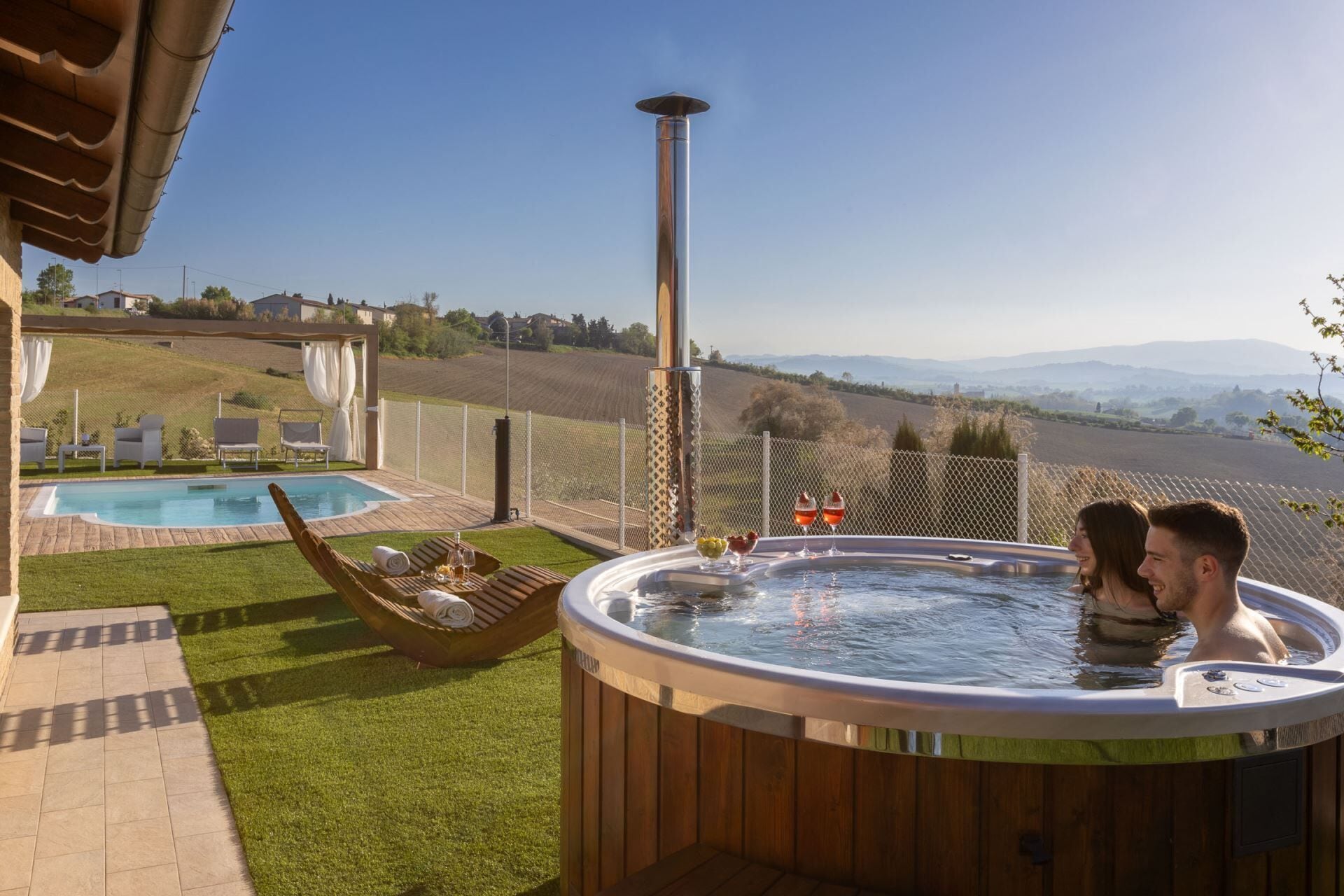 Bain à remous extérieur